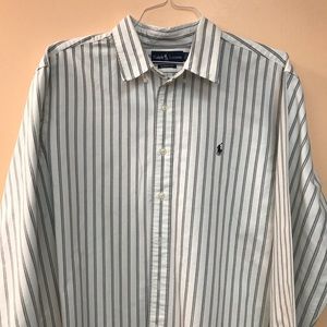 •Ralph Lauren men’s dress shirt